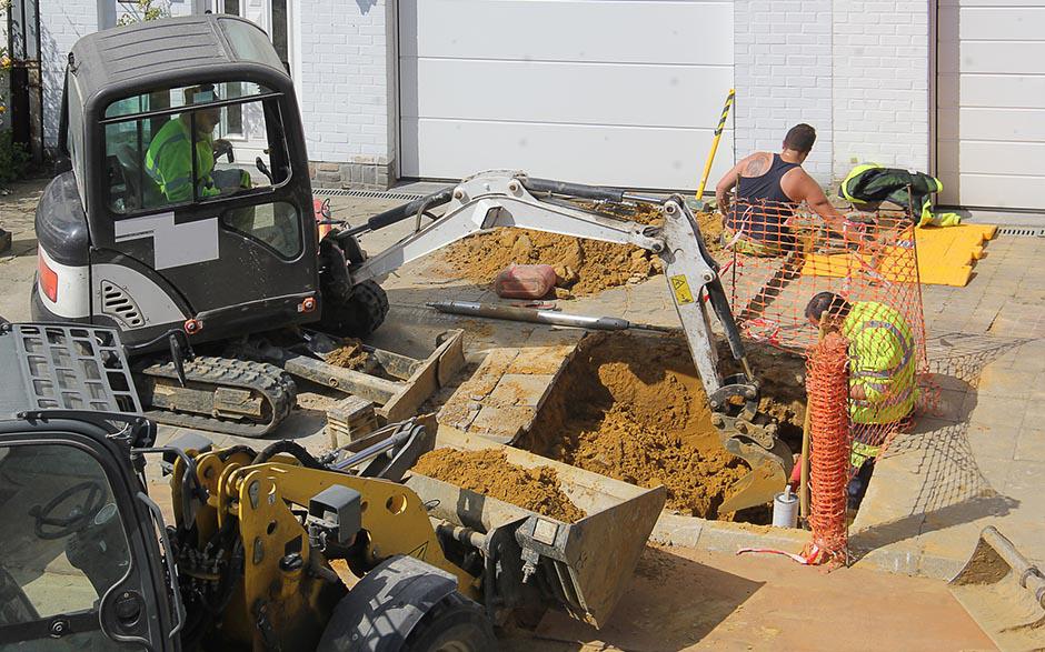 déboucheur canalisation électrique Magny-les-Hameaux